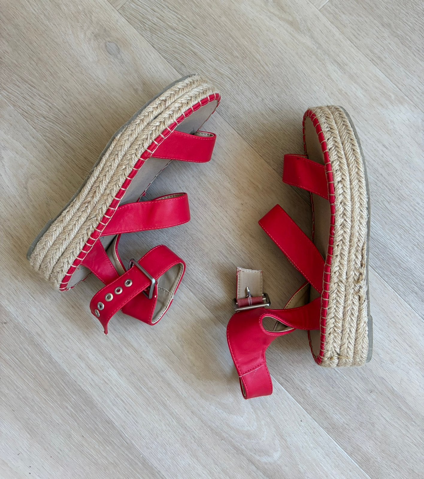 Roze/rode sandalen dames, Zo goed als nieuw, Rood, Sandalen of Muiltjes, Ophalen of Verzenden