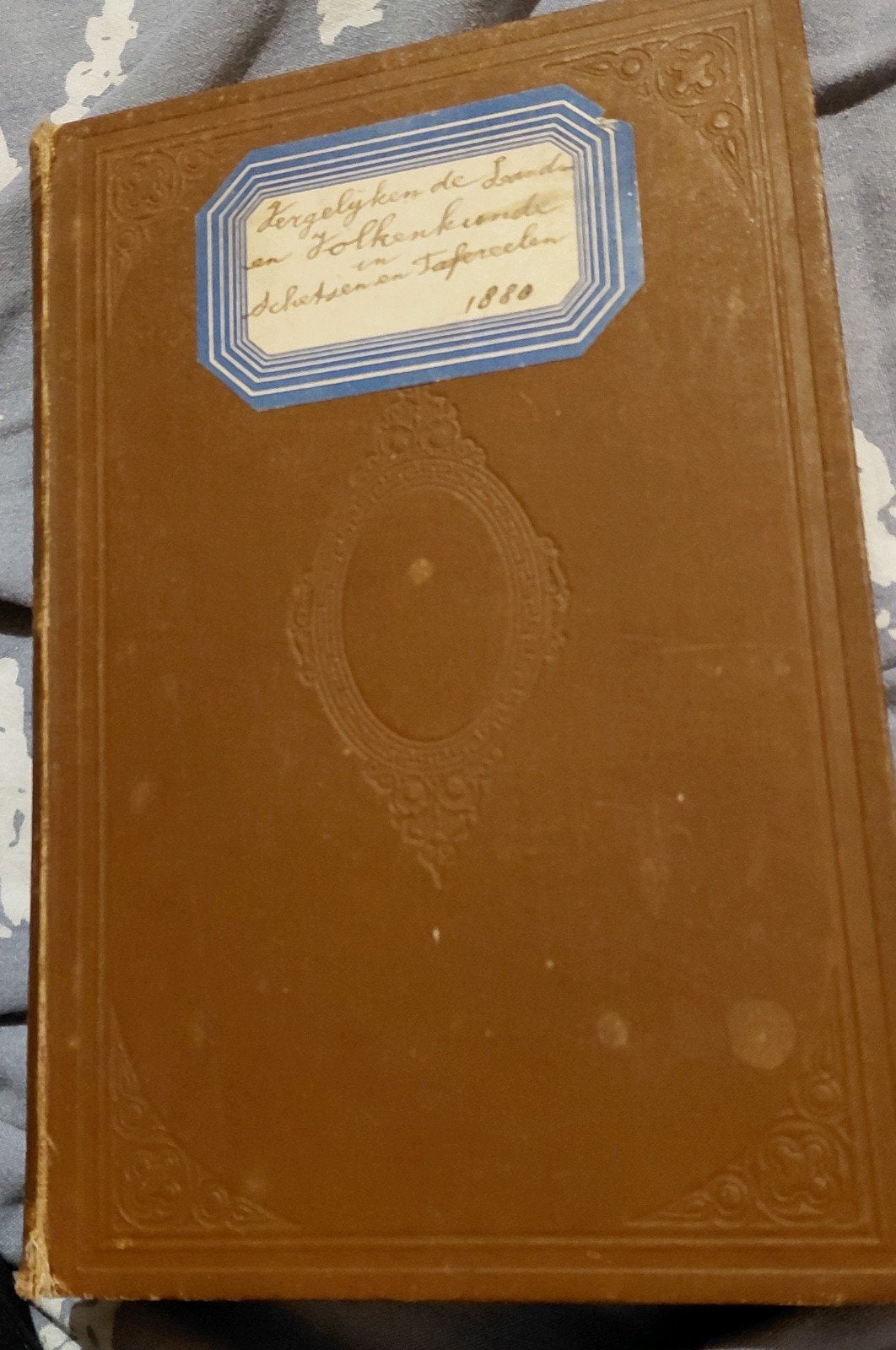 Vergelijkende Land- en Volkenkunde - Prof. W. Pütz (1880), Ophalen of Verzenden, Gelezen, Prof. W. Pütz, Nederland