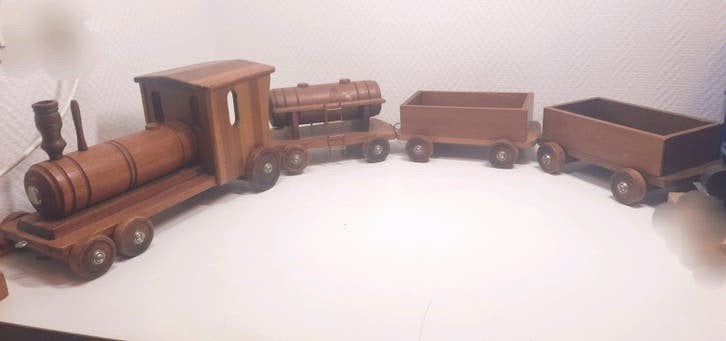 Vintage mahonie hout treinstel,lees de beschrijving, Verzamelen, Spoorwegen en Tramwegen, Ophalen of Verzenden, Gebruikt, Trein