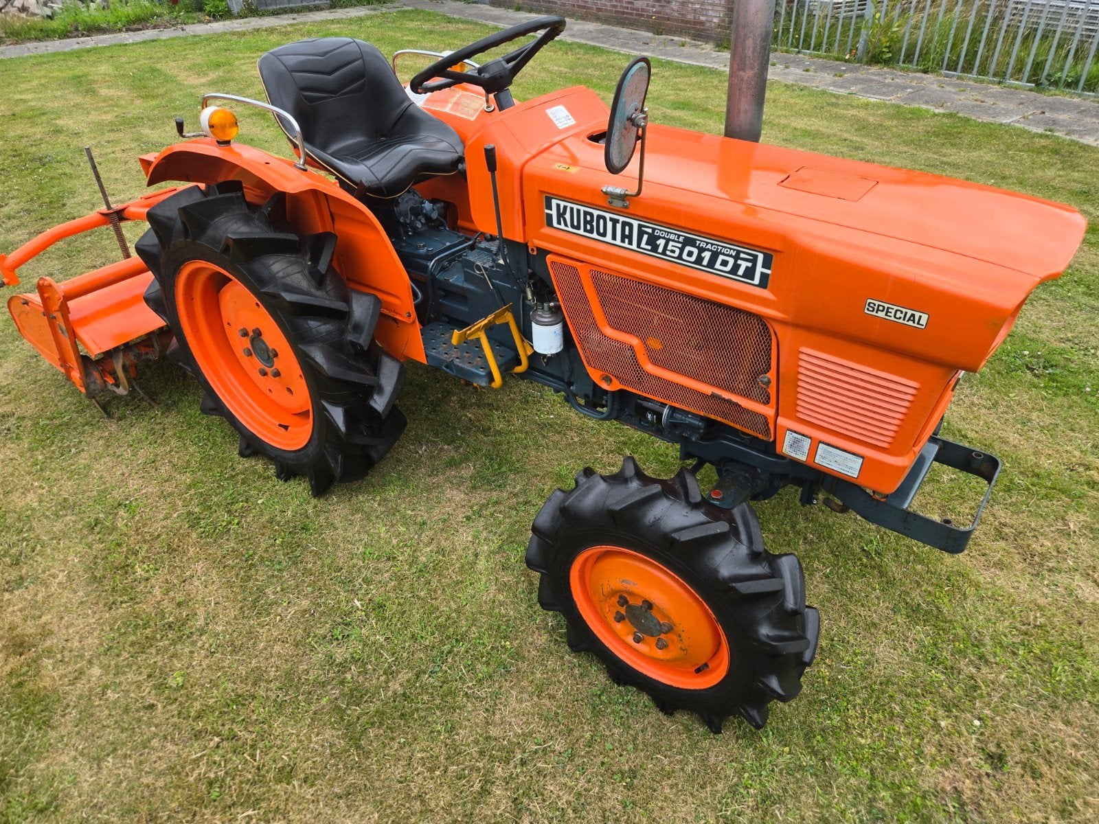Kubota L1501 4wd trekker  traktor  mini traktor, Overige merken, Gebruikt, Tot 2500, Ophalen of Verzenden