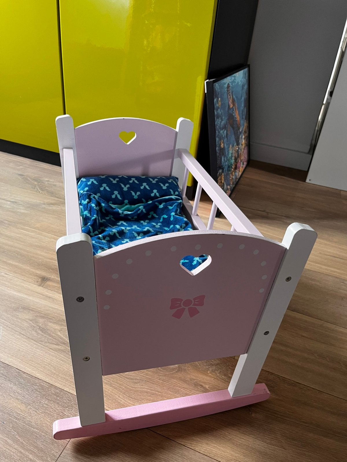 Poppenbedje, Ophalen, Zo goed als nieuw, Minder dan 140 cm, Minder dan 70 cm