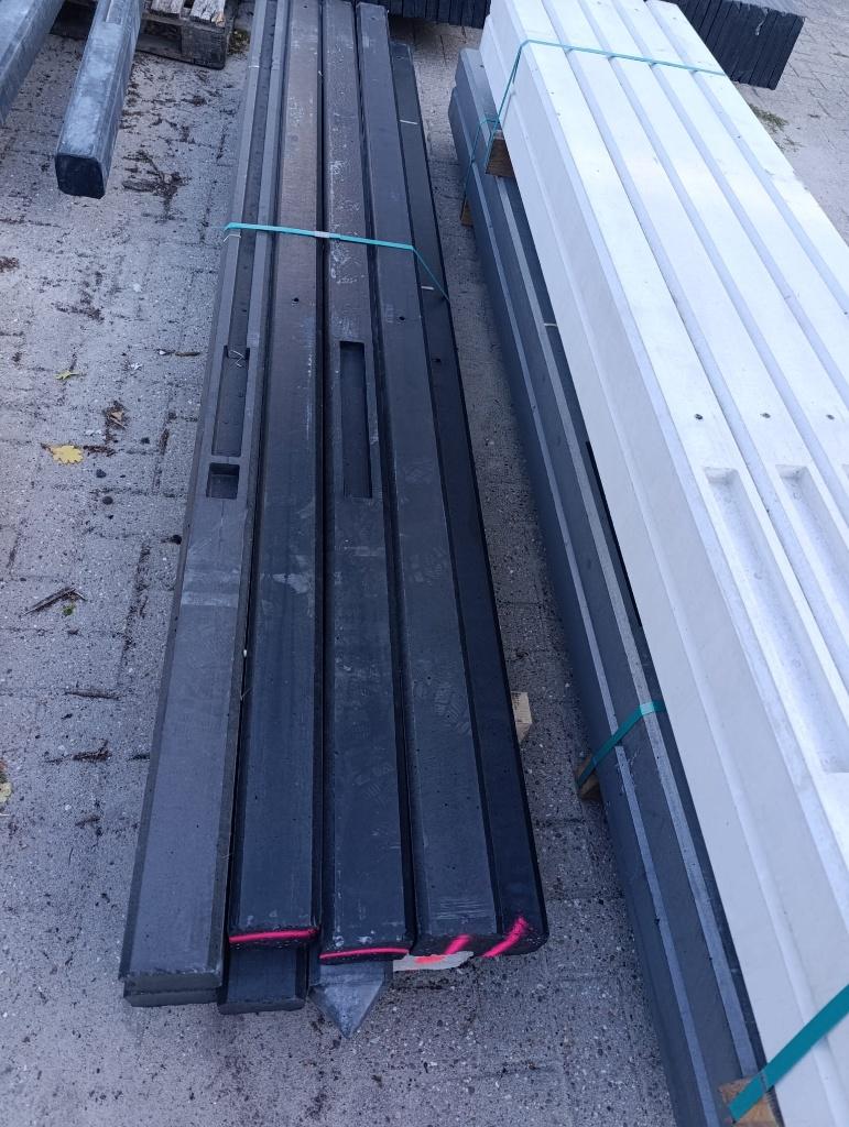 Gecoate betonpalen 10x10x280xm wit/lichtgrijs, Ophalen, Overige materialen, Minder dan 3 meter, .