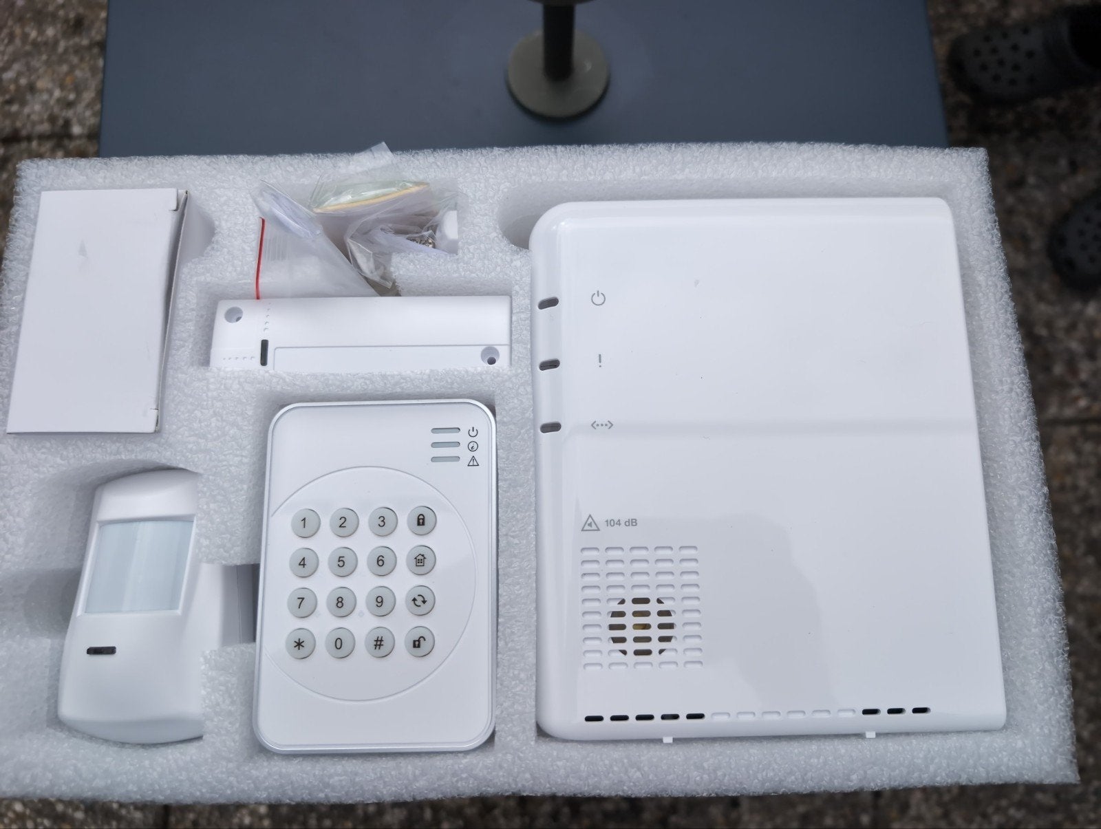 intamac MZ-1 Alarmsysteem startkit, Beweging, Nieuw, Ophalen of Verzenden, Compleet systeem