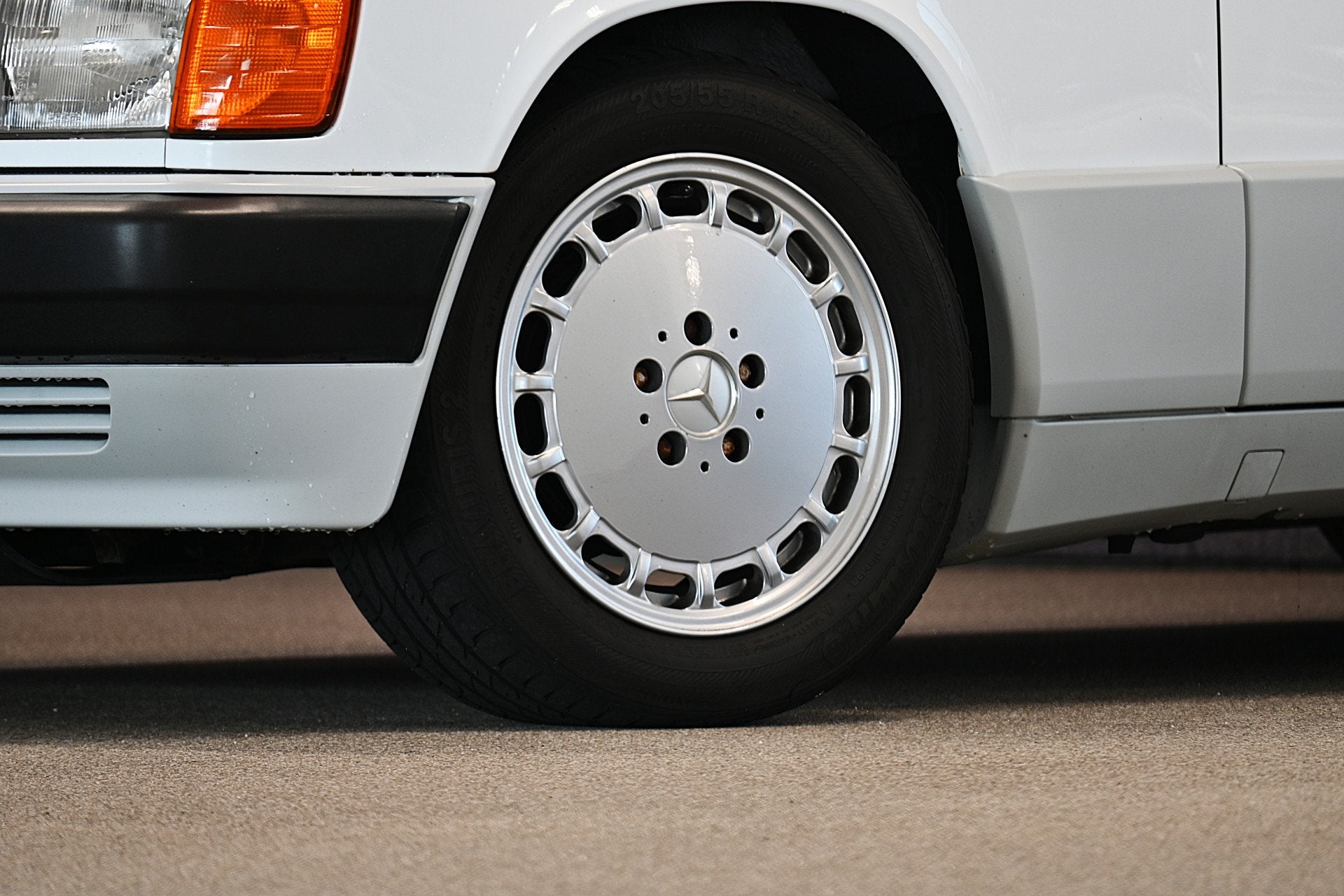 Mercedes-Benz 190 E 2.6 U9 Youngtimer (bj 1991, automaat), foto 5