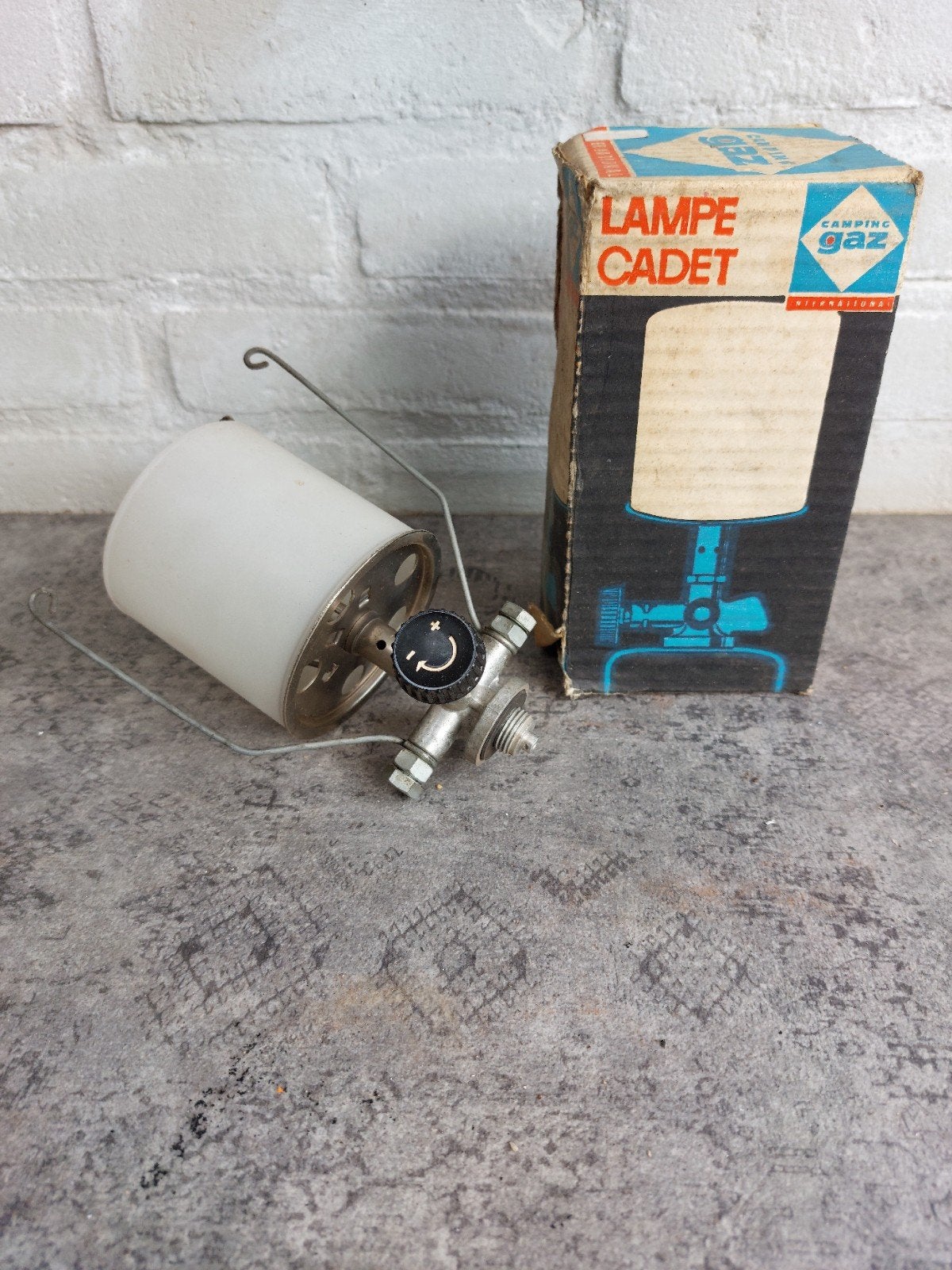 Vintage Camping Gaz Lampe Cadet met doos, Caravans en Kamperen, Ophalen of Verzenden, Gebruikt
