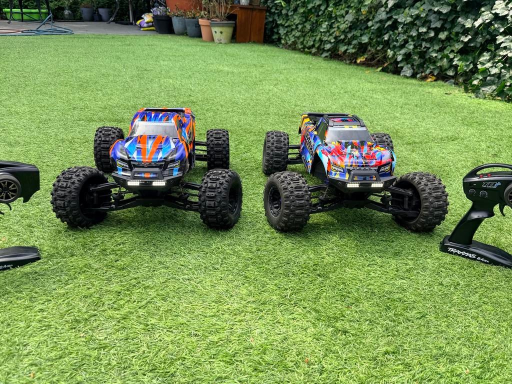 Traxxas Maxx V2 wide body (2 stuks), Elektro, Auto offroad, Ophalen of Verzenden, Zo goed als nieuw