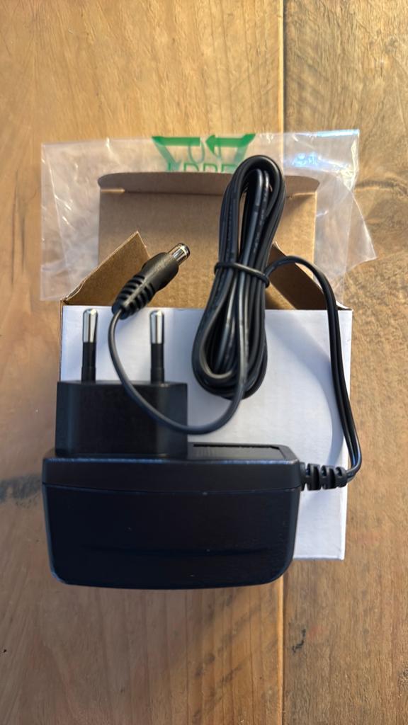100x Nieuwe GlobTek 12V Adapter / Voedingsadapter, Audio, Tv en Foto, Opladers, Nieuw, Ophalen of Verzenden