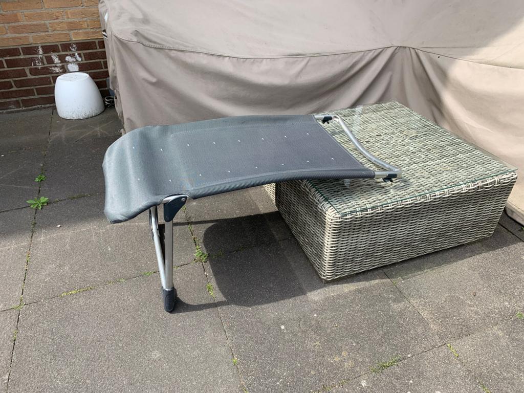 Crespo campingstoel voetensteun, 2 stuks kleur grijs, Caravans en Kamperen, Kampeermeubelen, Ophalen, Gebruikt, Campingstoel