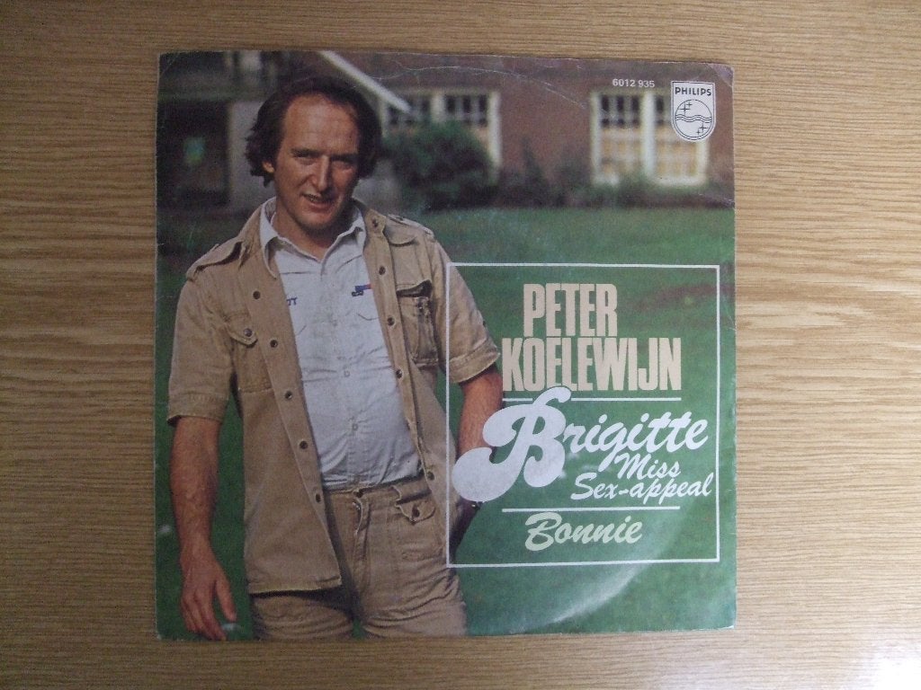 PETER KOELEWIJN    BRIGITTE MISS SEX-APPEAL / BONNIE, 7 inch, Single, Ophalen of Verzenden, Nederlandstalig