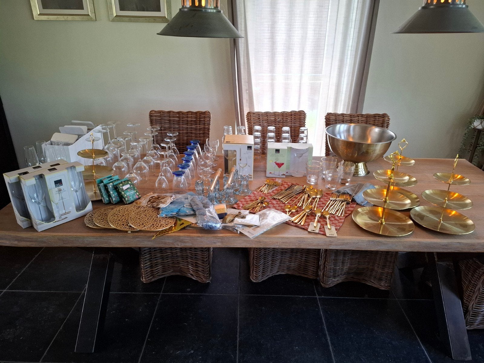 21 Diner/Grote partij glas, bestek en decoratie voor feest, Ophalen, Nieuw, Overige