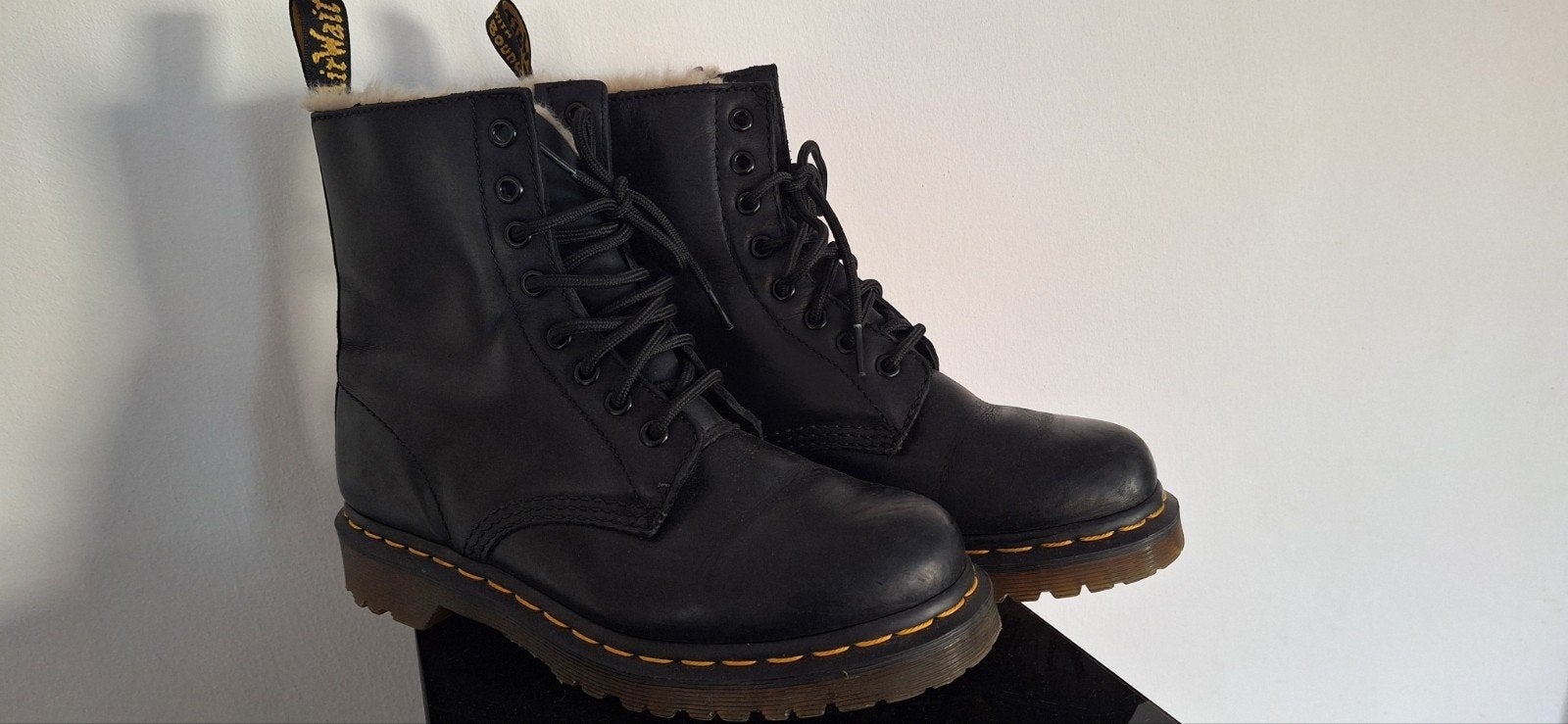 Dr. Martens gevoerde laarzen dames - maat 38, Zwart, Lage of Enkellaarzen, Ophalen of Verzenden, Dr. Martens