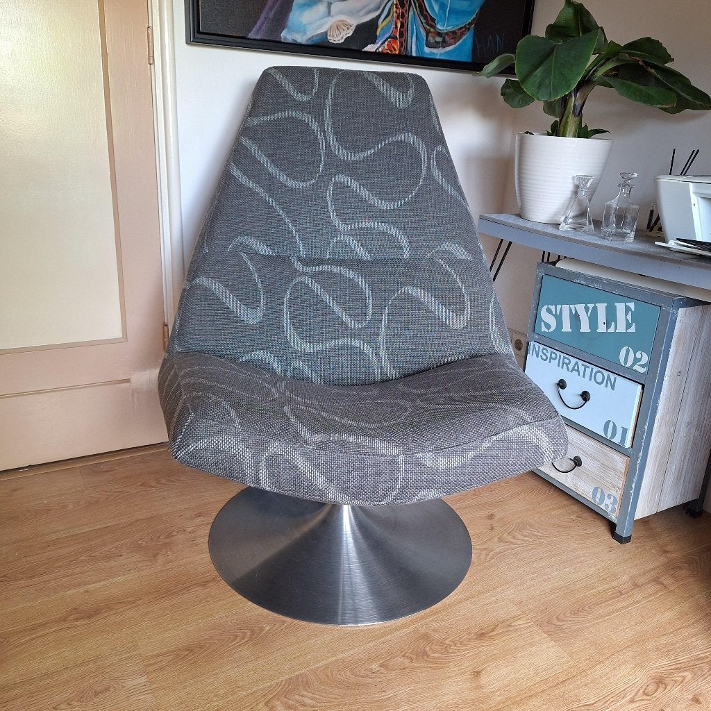 Draaistoel met voetenbank, Ophalen, Minder dan 75 cm, Zo goed als nieuw, Tijdloos vintage