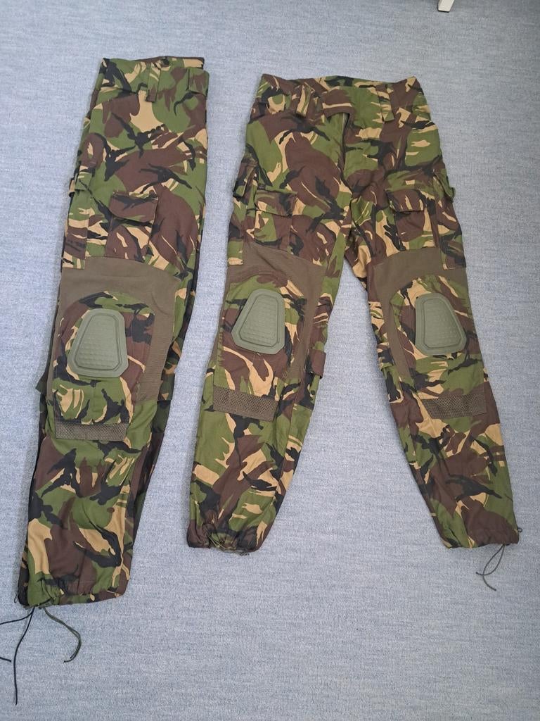 Combat broek camo woodland 2 x maat  32 R, en 38L, Nieuw !!, Verzamelen, Militaria | Algemeen, Ophalen of Verzenden, Landmacht