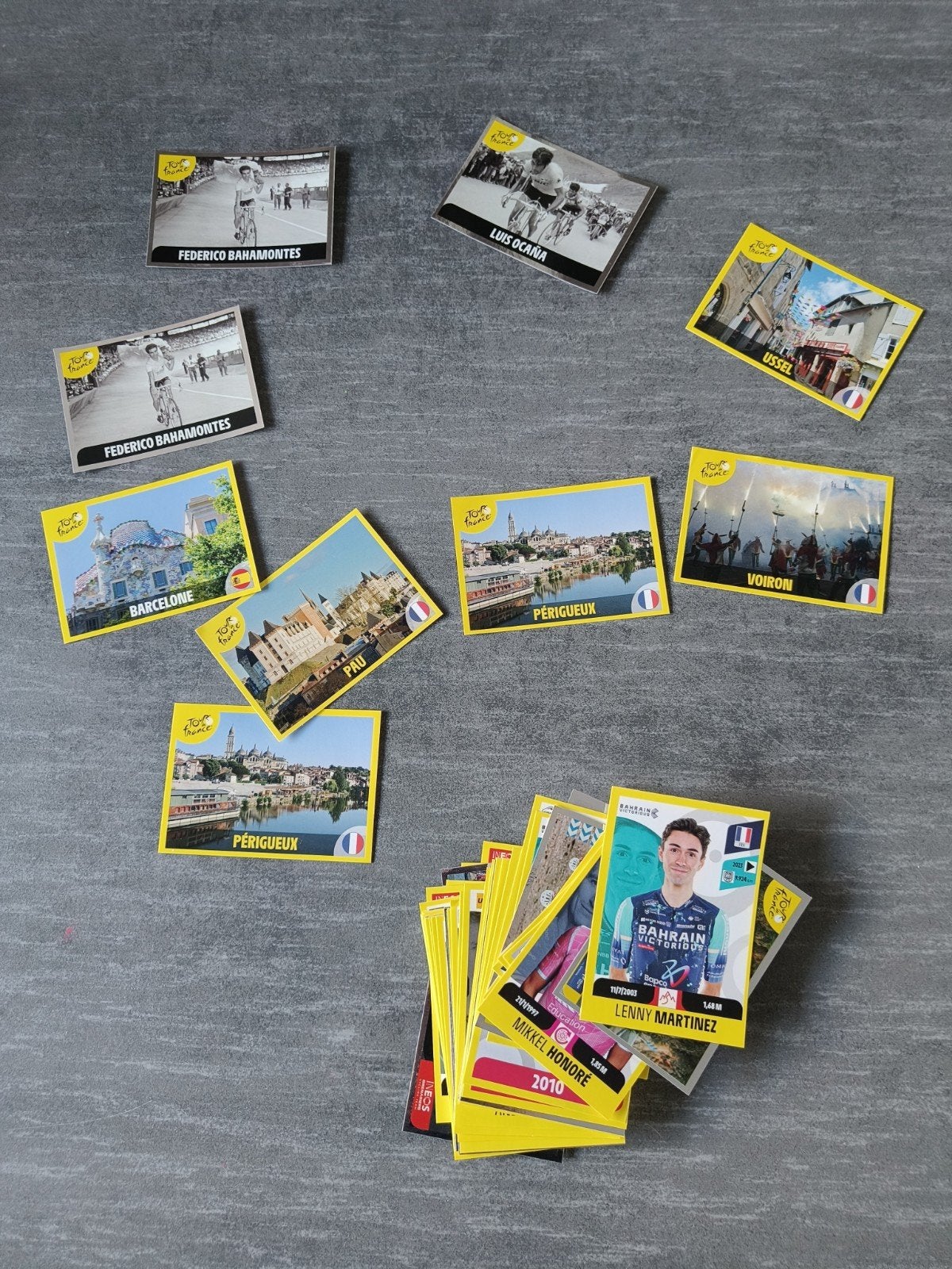 68 Tour de France 2026 stickers Panini, Ophalen of Verzenden, Meerdere stickers