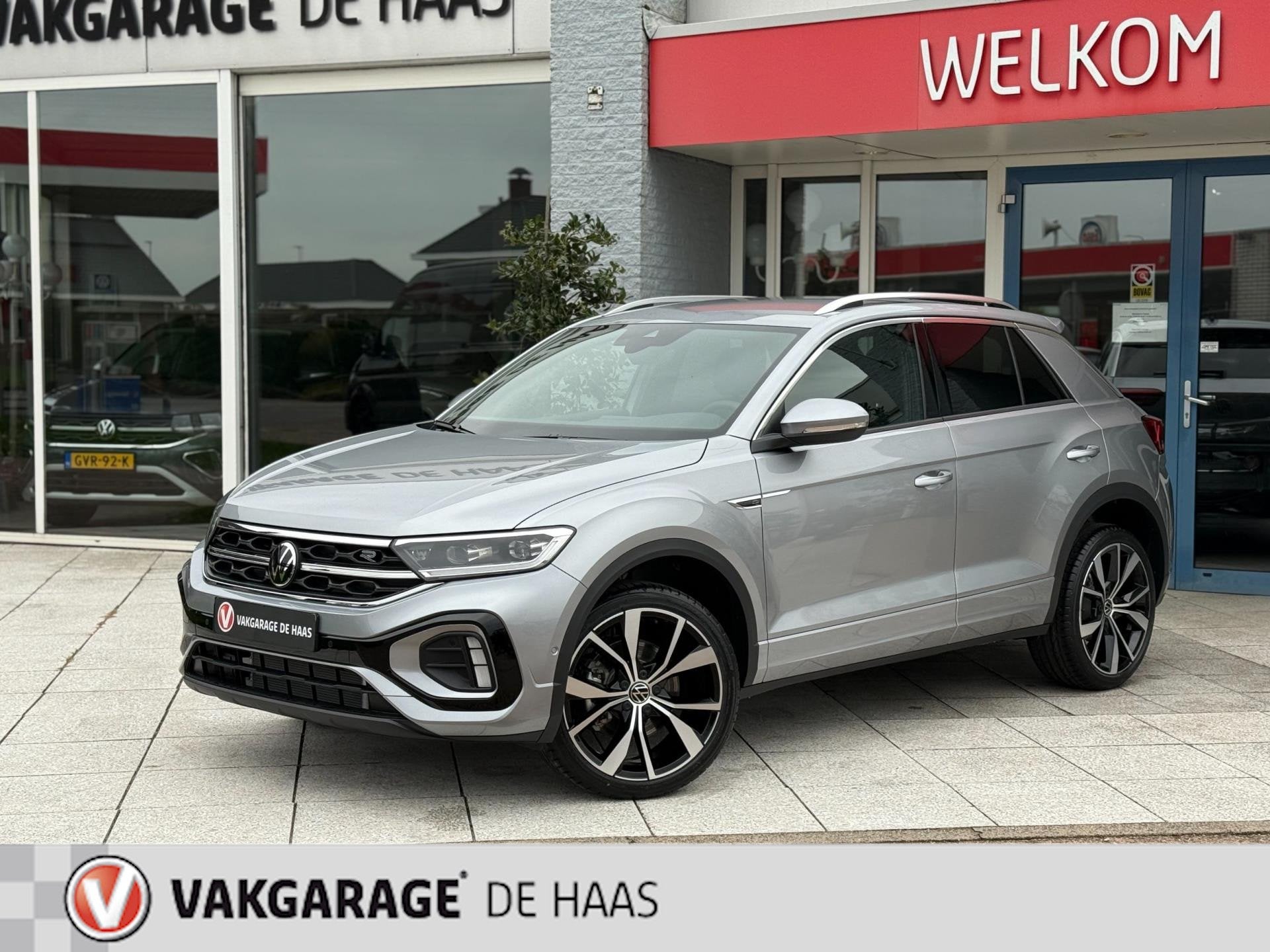 Volkswagen T-ROC 1.5 TSI R-Line NIEUW!, Automatische klimaatregeling, 1498 cc, Euro 6, 4 cilinders