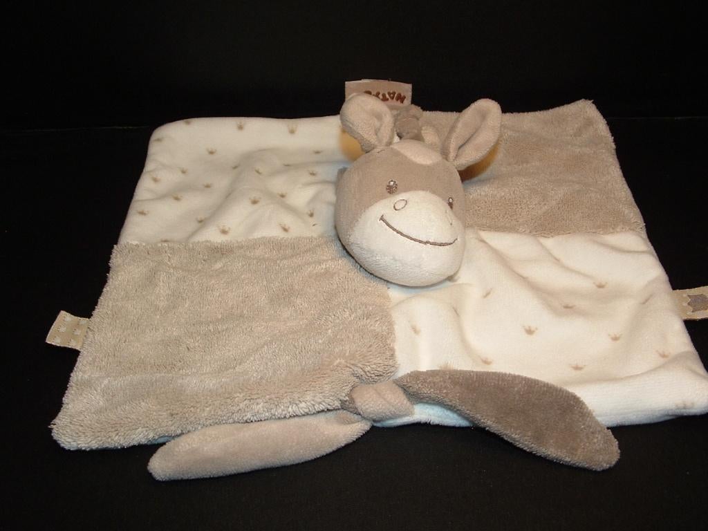 NATTOU EZEL KNUFFELDOEK VELOURS WIT MET BEIGE, Verzenden, Nieuw, Overige typen