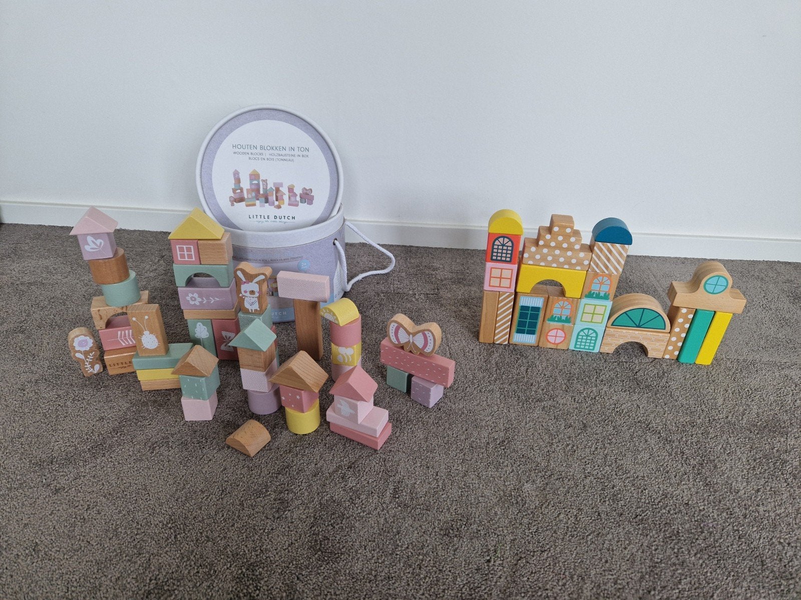 Little Dutch en Hema houten blokken in originele doos, Kinderen en Baby's, Speelgoed | Bouwstenen, Ophalen of Verzenden, Zo goed als nieuw