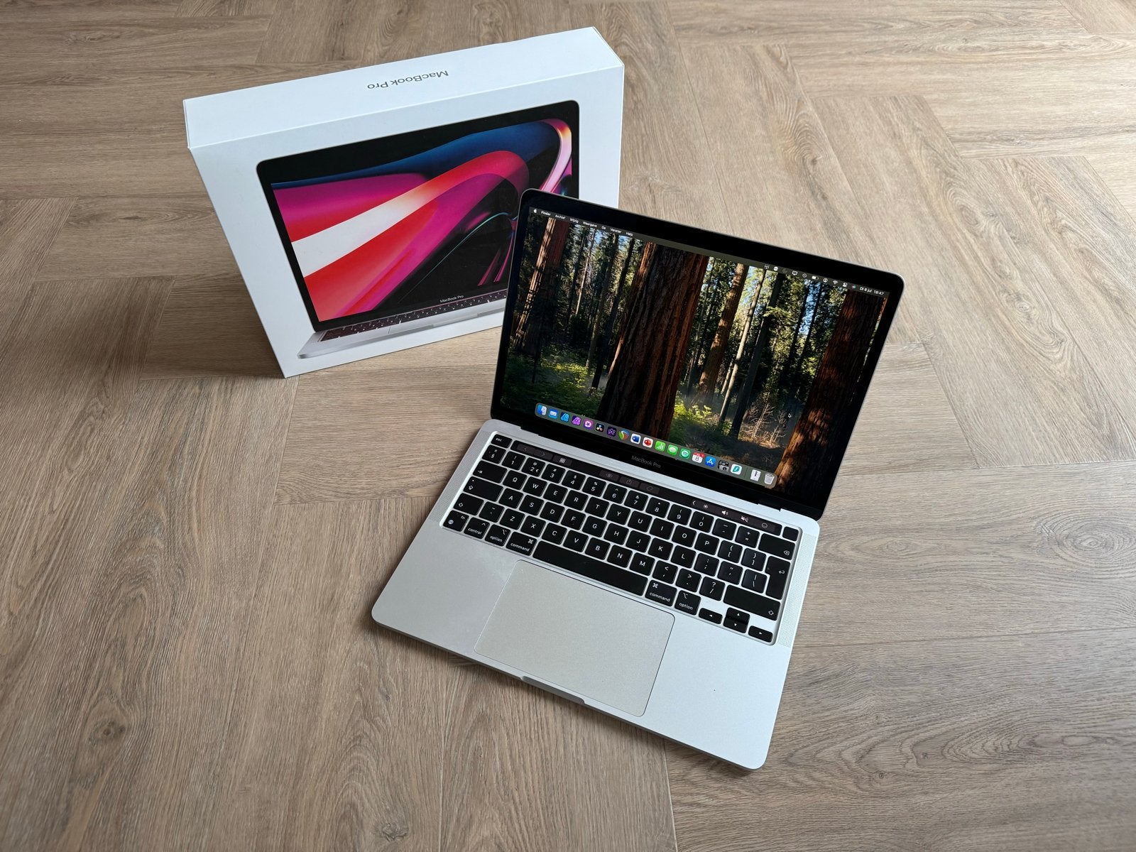 MacBook Pro 13" M1 (2020) 8GB/512GB - Zilver