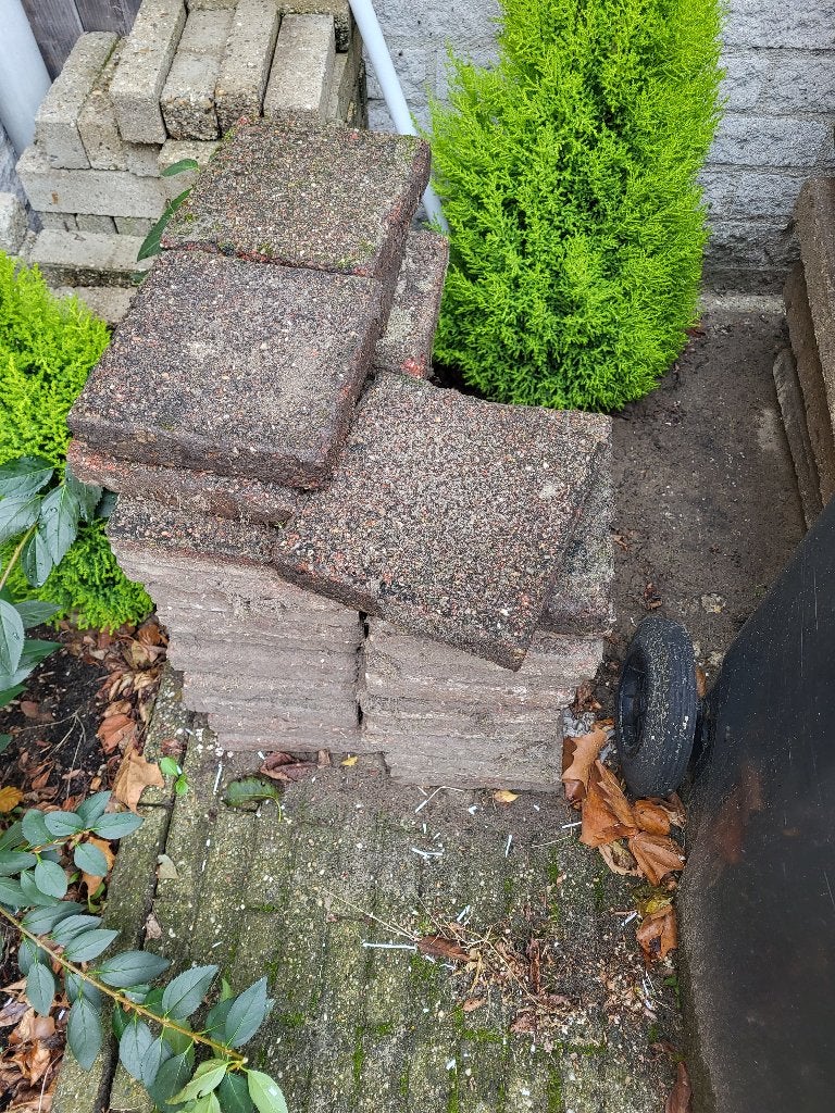 tegels rood 20 bij 20 cm gratis, Tuin en Terras, Ophalen, Gebruikt, Minder dan 5 m², Beton
