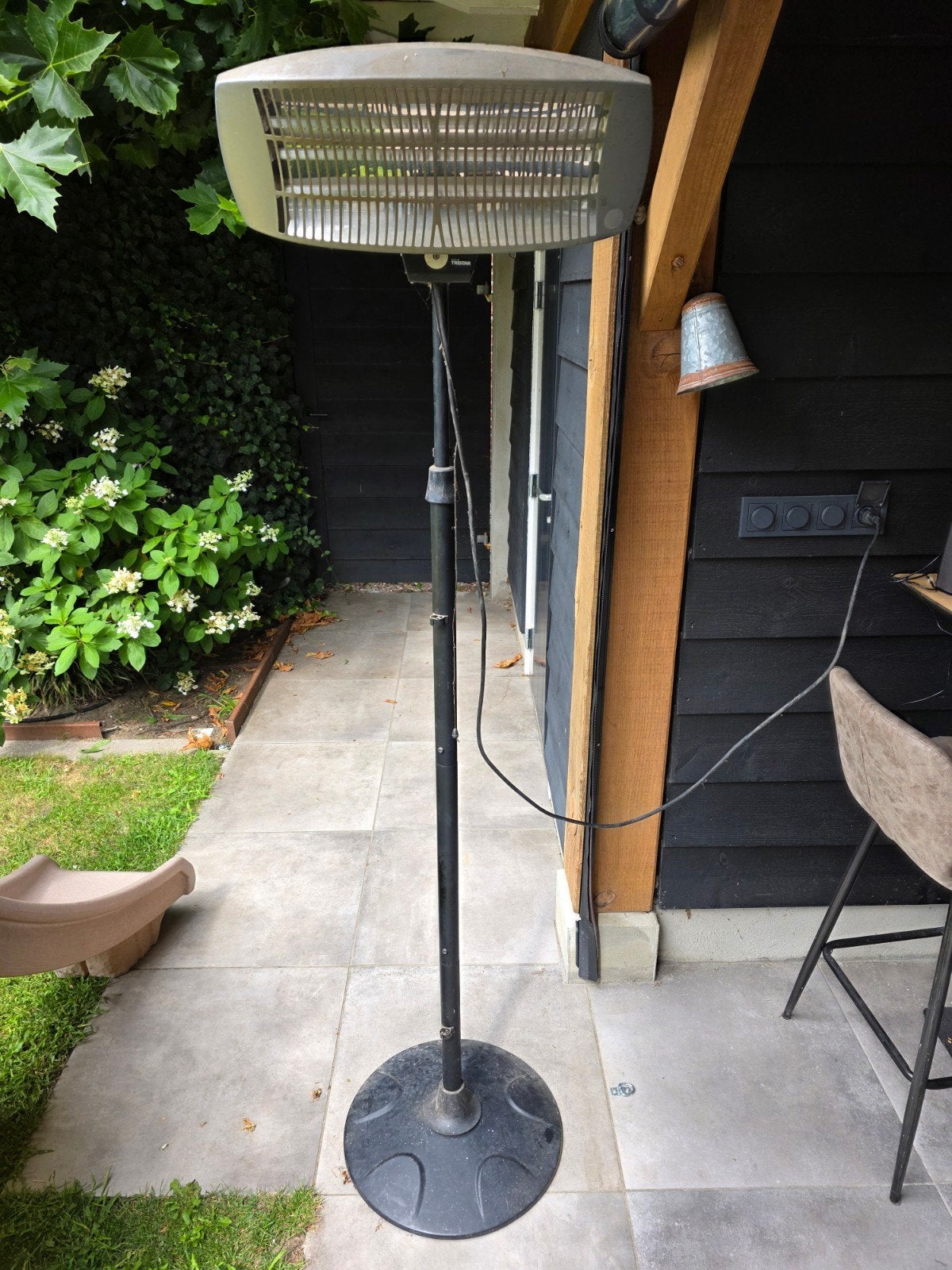 Terrasverwarmer op standaard - Elektrisch, Tuin en Terras, Ophalen, Gebruikt, Elektrisch, Vloer