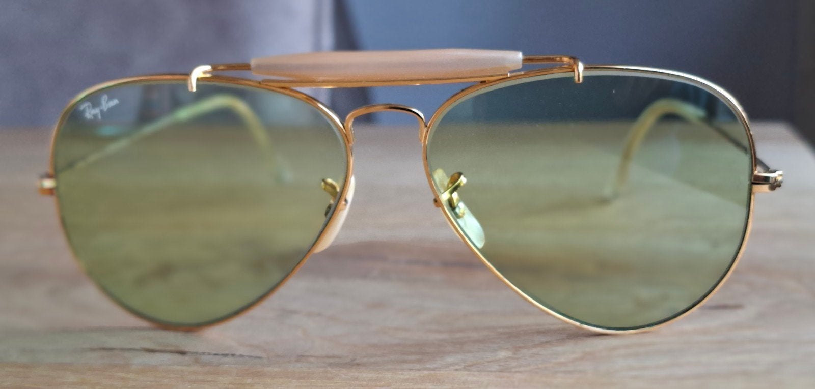 Ray-Ban Zonnebril Aviator Goud met Groene Glazen, Zonnebril, Ophalen of Verzenden, Zo goed als nieuw, Ray-Ban