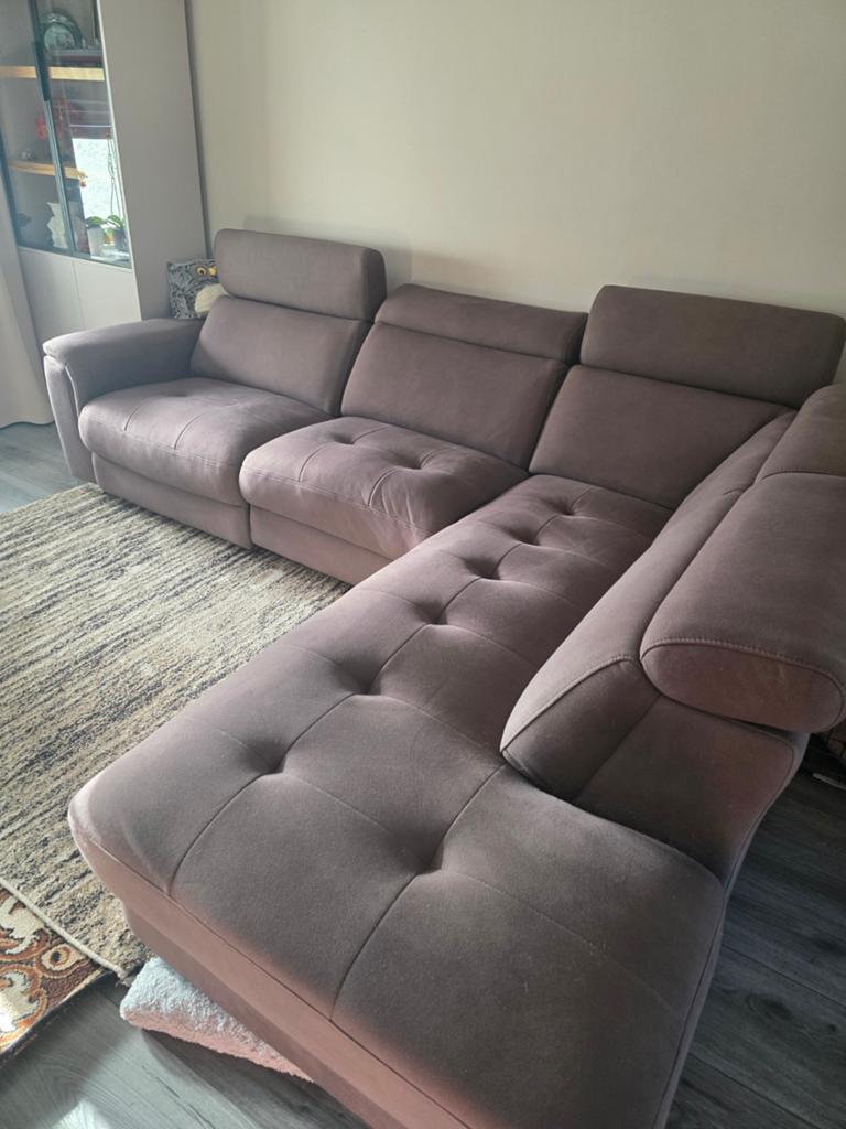 Comfortabele hoekbank met relaxfunctie en gebruikerssporen, Ophalen, 250 tot 300 cm, Gebruikt, 100 tot 125 cm