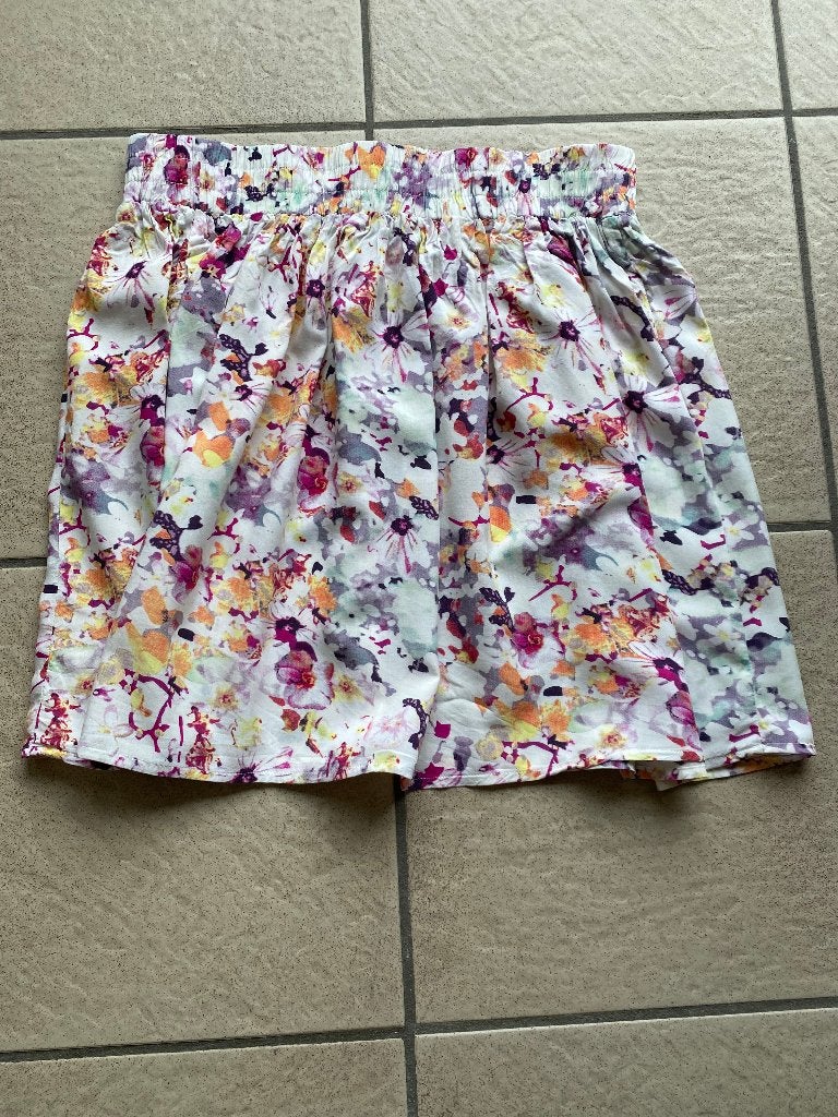 Vrolijk soepel VILA rokje - Maat L - 100% viscose, Kleding | Dames, Rokken, VILA, Meerkleurig, Maat 42/44 (L), Ophalen of Verzenden