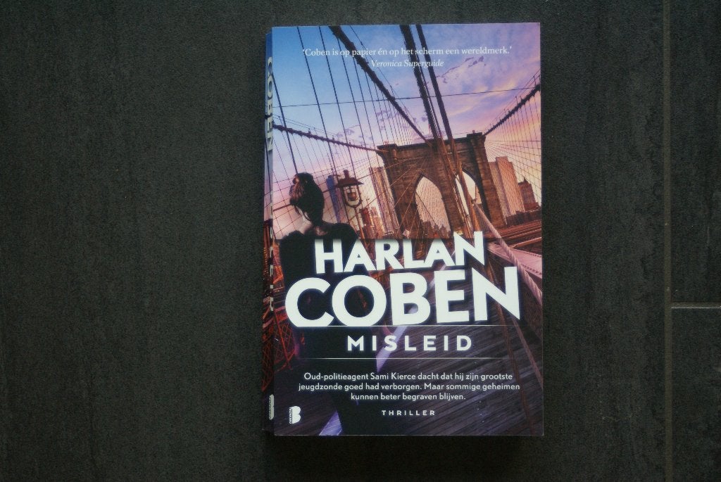 MISLEID...... 2025... Harlan Coben, Ophalen of Verzenden, Zo goed als nieuw, Harlan Coben