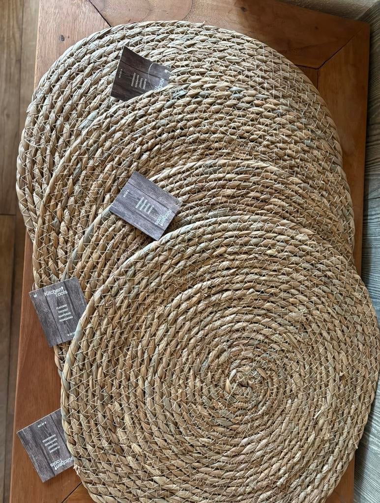 4 nieuwe placemats rotan, Huis en Inrichting, Ophalen of Verzenden, Nieuw, Overig