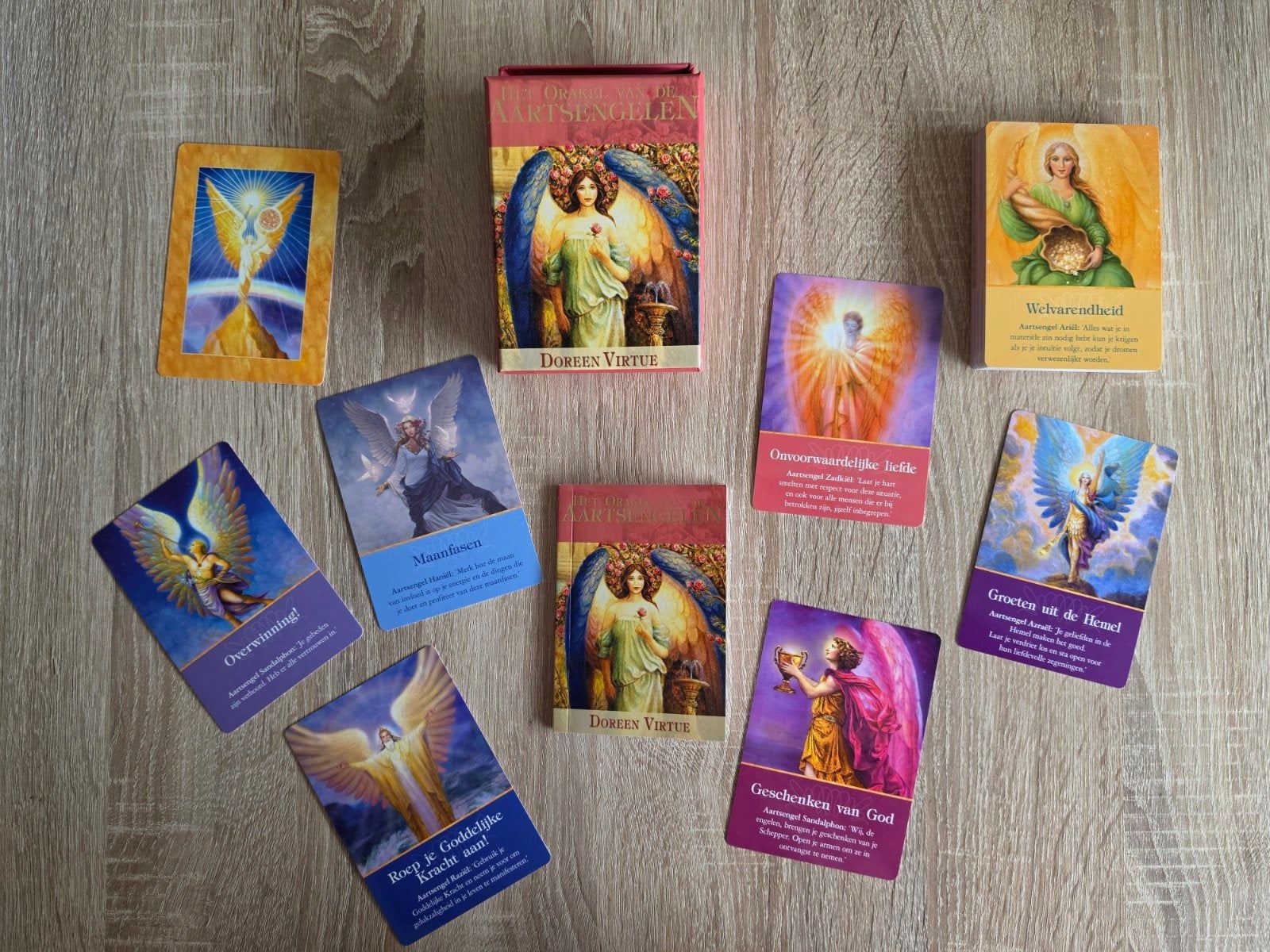 engelenkaarten Het Orakel van de Aartsengelen -Doreen Virtue, Boeken, Esoterie en Spiritualiteit, Tarot of Kaarten leggen, Overige typen