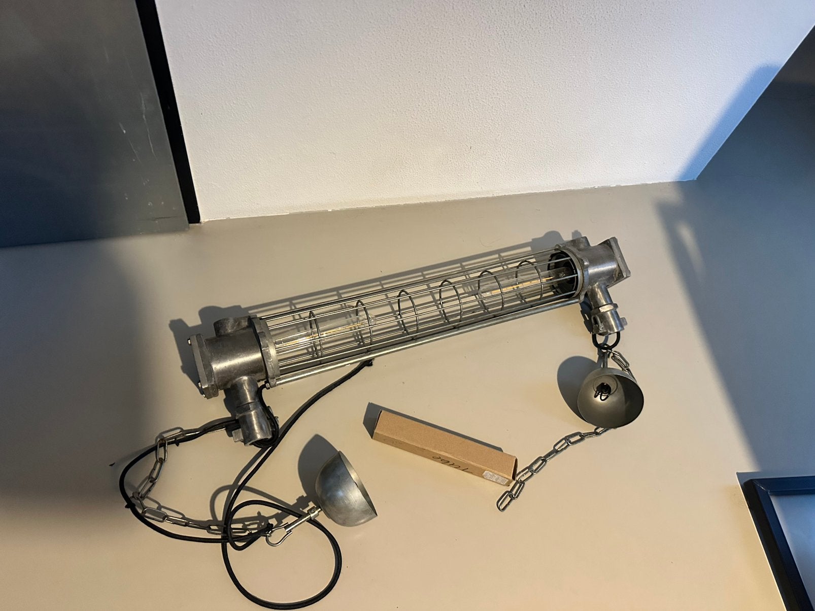 Industriële lamp met design buislamp sfeerlicht, Ophalen of Verzenden, Zo goed als nieuw