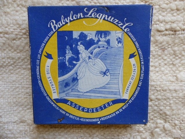 puzzel assepoester jaren 40/50, Ophalen of Verzenden, Minder dan 500 stukjes, Gebruikt, Legpuzzel