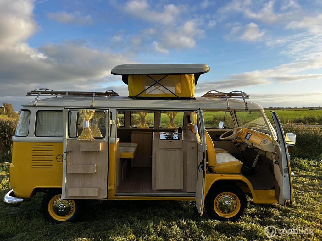 Volkswagen T2 Camper Sunny Side Up, Auto's, Overige carrosserieën, Geel, Bedrijf, Handgeschakeld