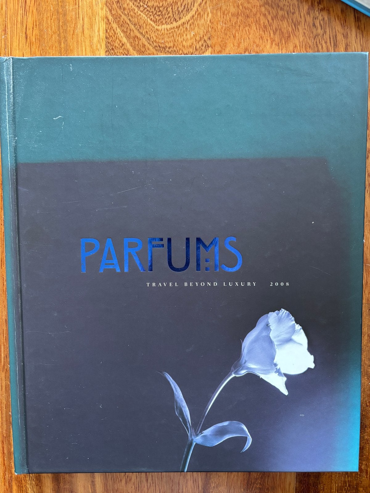 Parfums Travel Beyond Luxury 2008 - Luxe Reisbrochure, Overige merken, Ophalen of Verzenden, Zo goed als nieuw, Reisgids of -boek