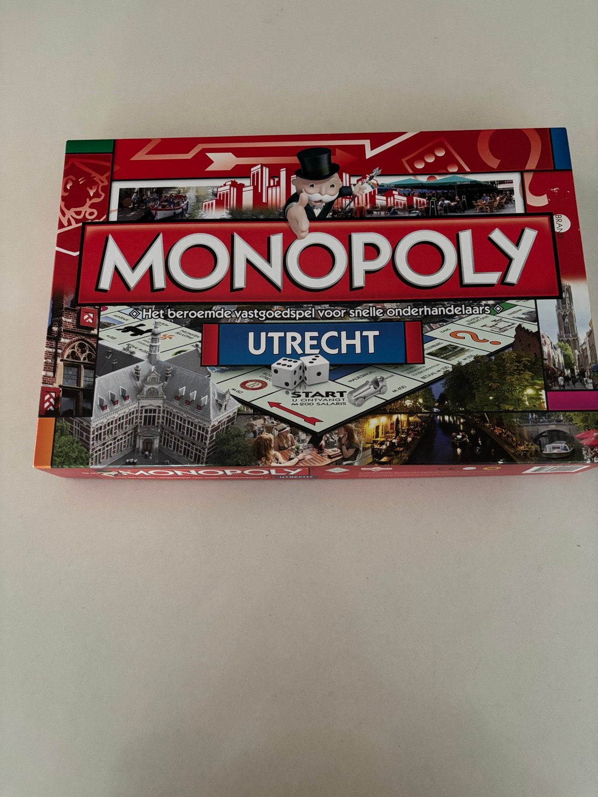 Monopoly Utrecht - Het beroemde vastgoedspel, Vijf spelers of meer, Ophalen of Verzenden, Zo goed als nieuw