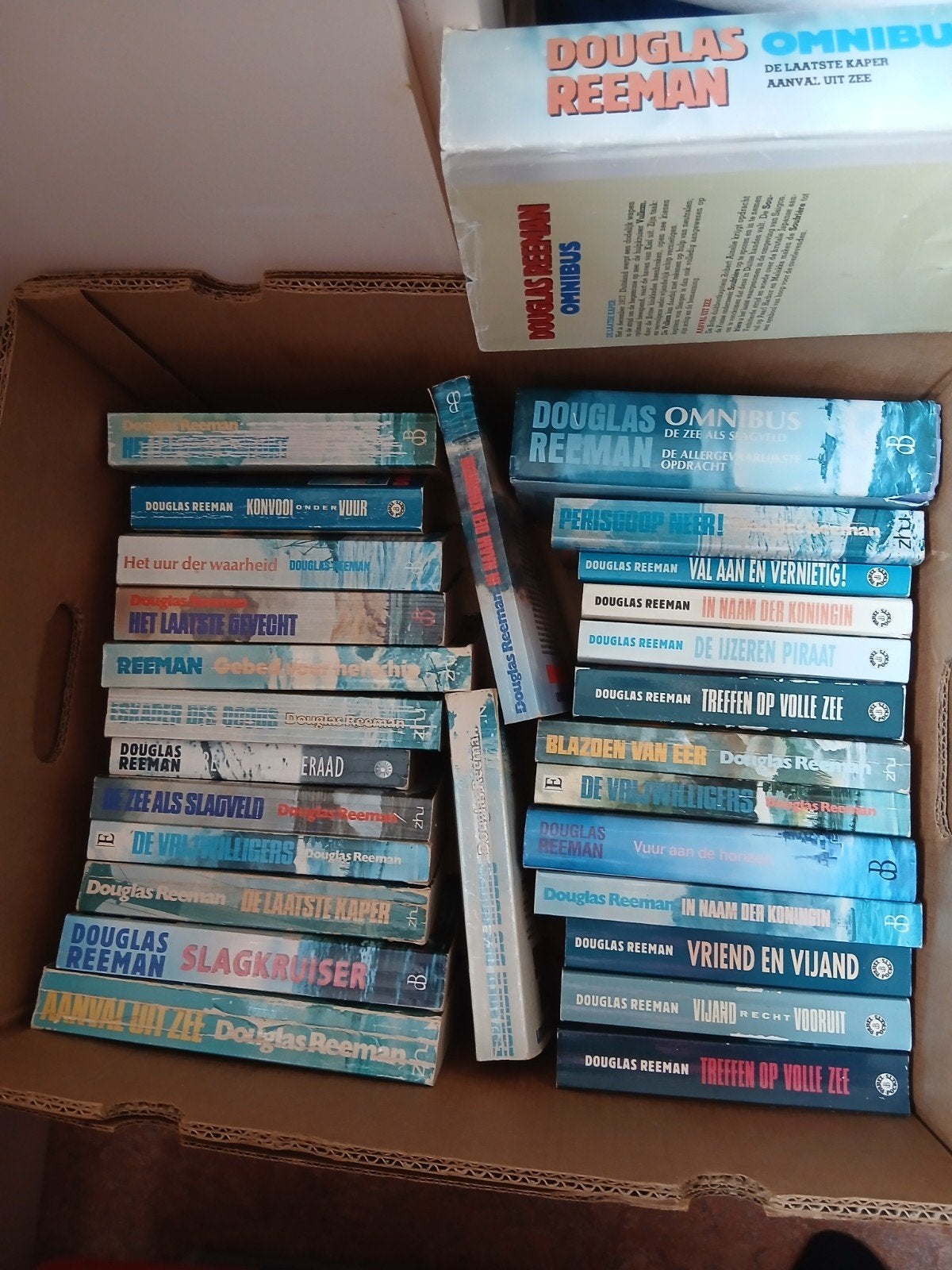 Actieboeken van Douglas Reeman, Boeken, Ophalen, Tweede Wereldoorlog, Zo goed als nieuw