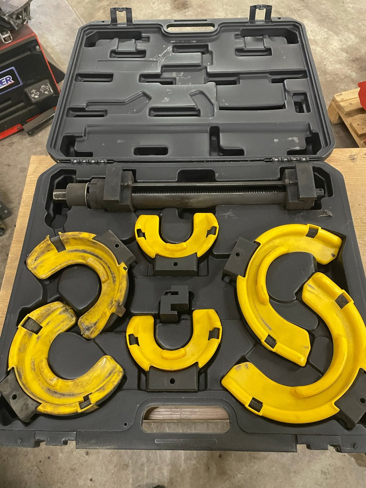 Weller Tools WT-2158 McPherson Veercompressor Set, Ophalen, Gebruikt