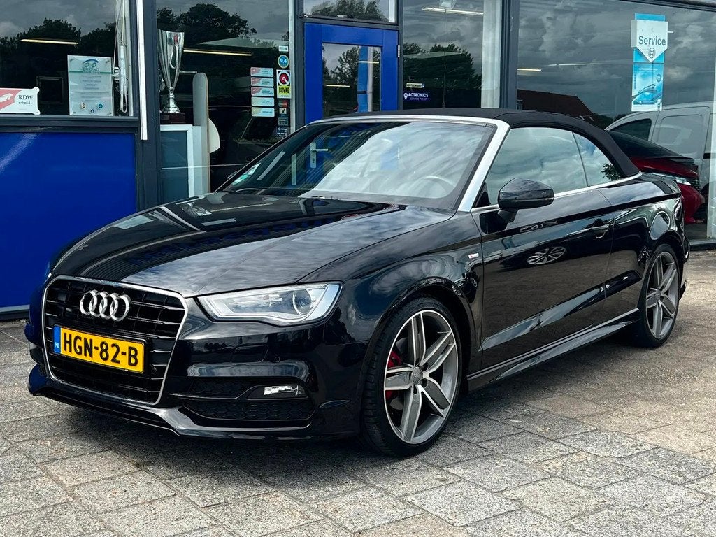 Audi A3 CABRIOLET 1.4 TFSI CoD Ambition Pro Lin € 18.990,0, Gebruikt, 1340 kg, 4 cilinders, Cabriolet