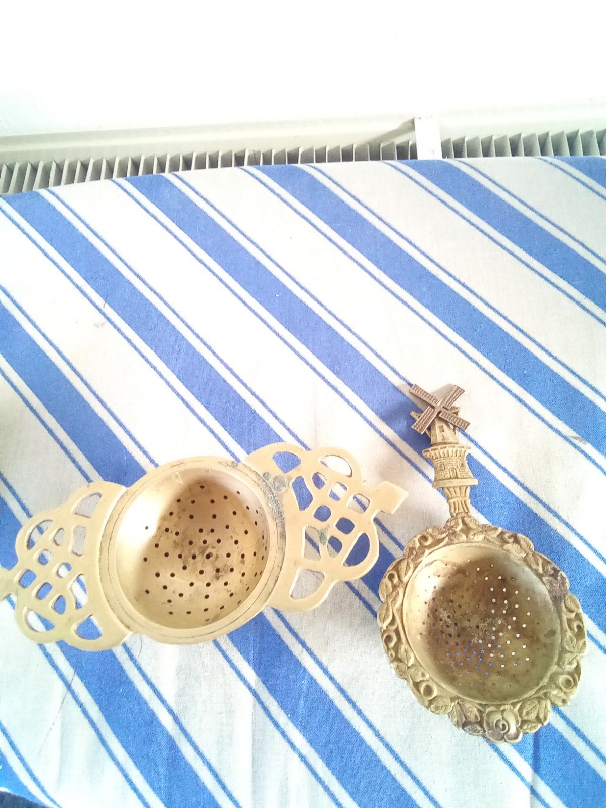 2 Oude Theezeefjes - Vintage Messing Theefilters, Ophalen of Verzenden