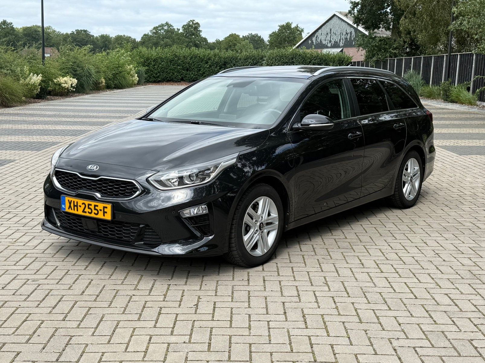 Kia (Pro) Cee d 1.0 T-gdi 120pk 2019 Zwart, Auto's, Kia, Leder en Stof, Zwart, Origineel Nederlands, Handgeschakeld