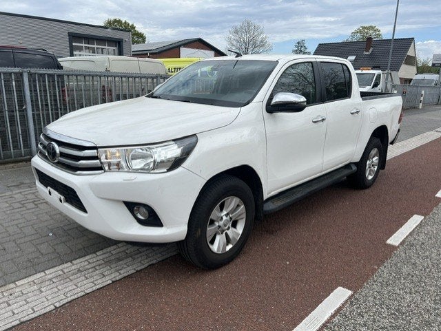 Toyota Hilux 2.4 D-4D 110kw DOUBLE CAB. 5P AUT. AIRCO KLIMA, Auto's, Automaat, Gebruikt, Euro 6, 4 cilinders