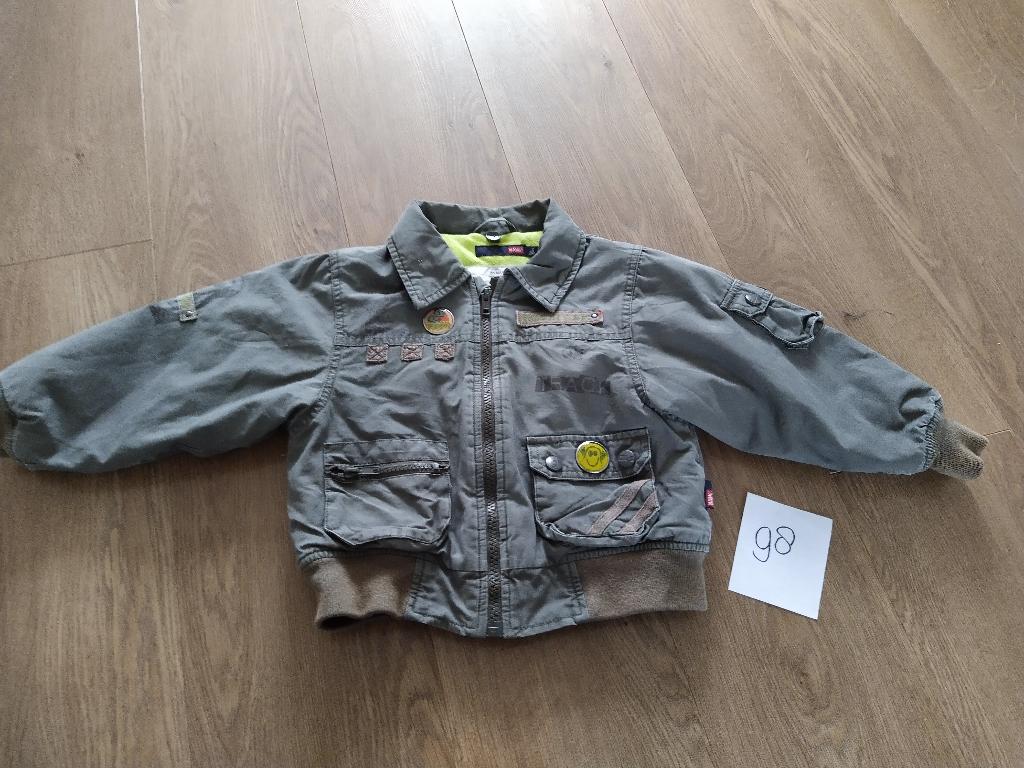 Stoere jongens jas maat 98, Kinderen en Baby's, Kinderkleding | Maat 98, Ophalen of Verzenden, Gebruikt, Jongen, Jas