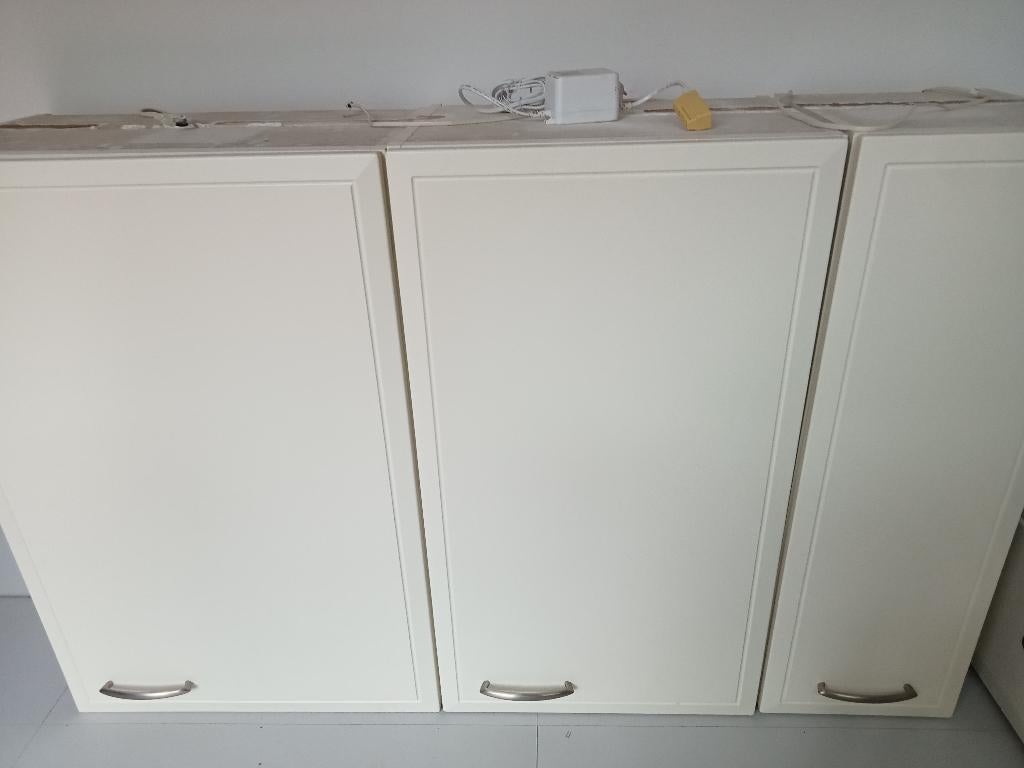 3 X KEUKENKASTEN PRONORM BOVENKASTEN WIT INBOUW VERLICHTING, Ophalen, Gebruikt, Wit, 50 tot 100 cm
