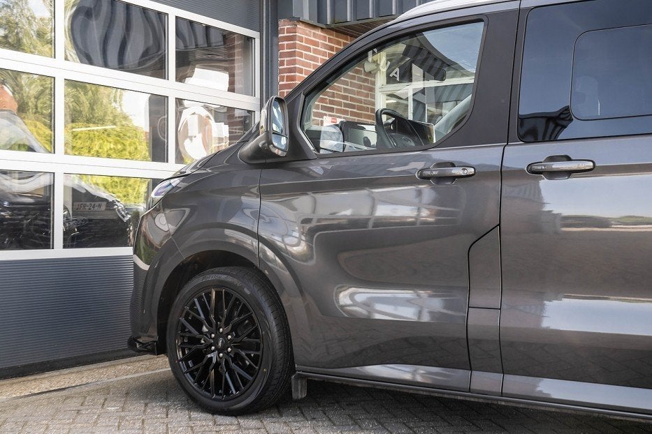 Ford Tourneo Tourneo Custom 2.5 L1 Titanium X | 360 | B&O, Auto's, Ford, 232 pk, Gebruikt, 1850 kg, Bedrijf
