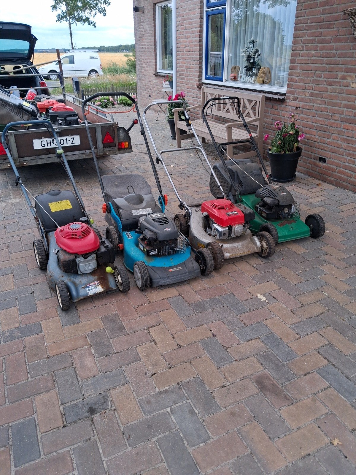 Te koop 8 grasmaaiers, Ophalen, Gebruikt