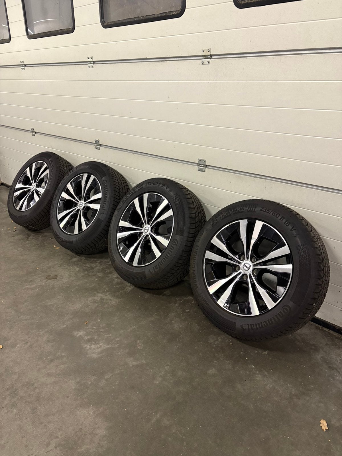 Volvo XC60 18 inch velgen winter Continental 7 mm, 18 inch, Gebruikt, Banden en Velgen, Zweden