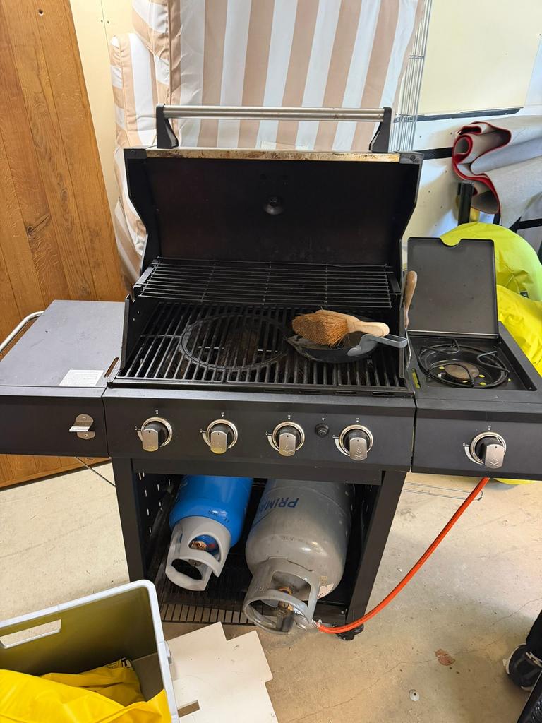 BBQ, Ophalen, Gebruikt