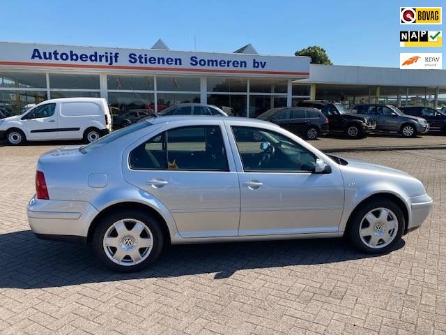 Volkswagen Bora 1.9 TDI Highline, Metallic lak, Stof, Gebruikt, 4 cilinders