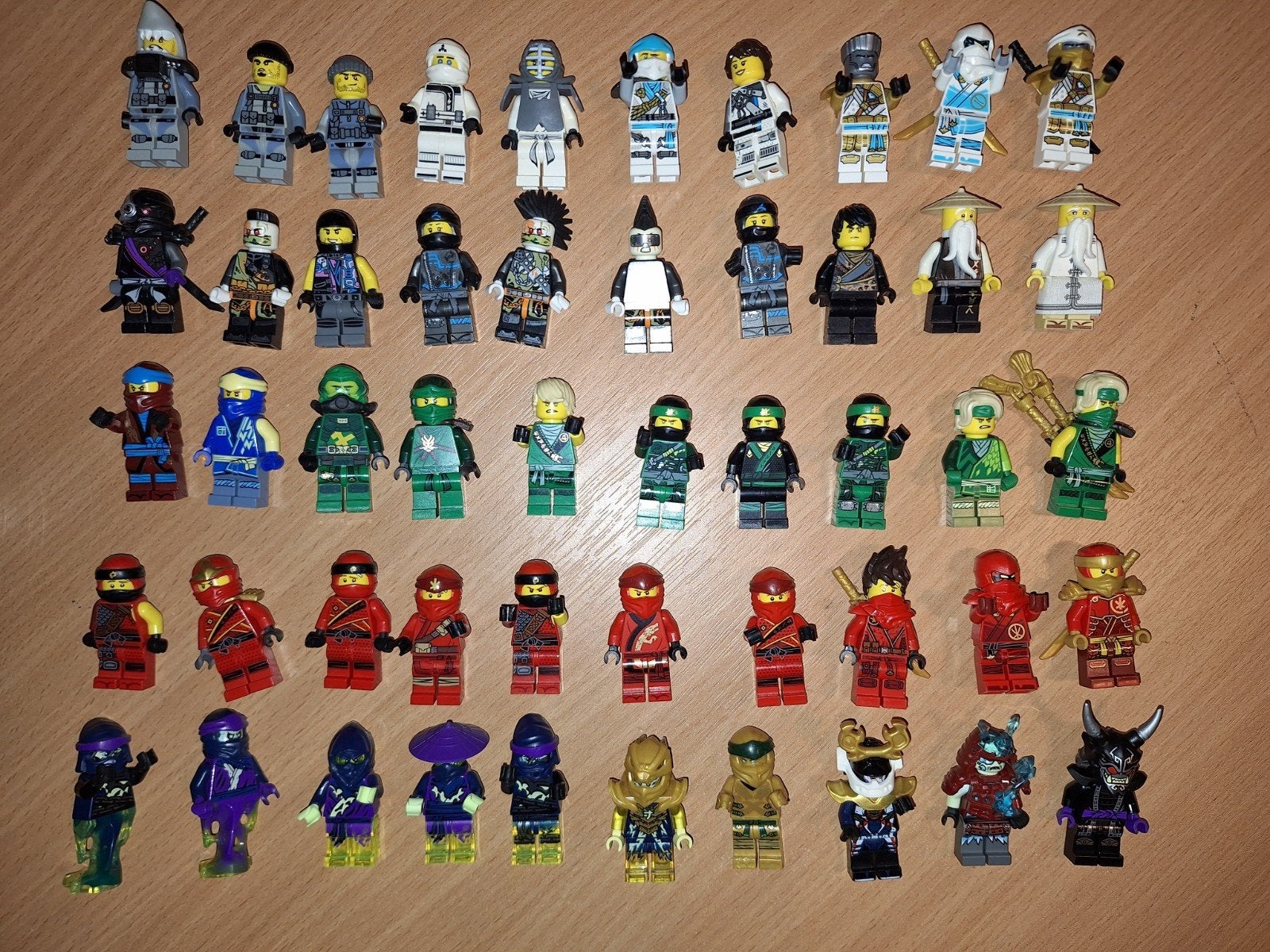 lego figuren Ninjago 50stuks (#2), Kinderen en Baby's, Lego, Ophalen of Verzenden, Zo goed als nieuw, Minifiguur