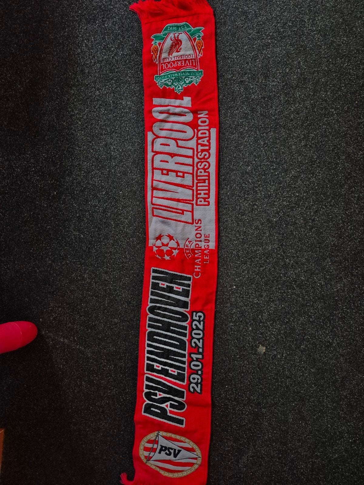 PSV - Liverpool Sjaal Champions League 29-01-2025, Maat XL, Ophalen of Verzenden, Nieuw, Overige typen